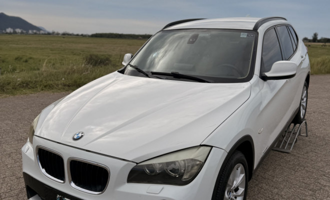 BMW X1 SDRIVE 18i 2.0 16V 4x2 Aut. 2011 Gasolina-2