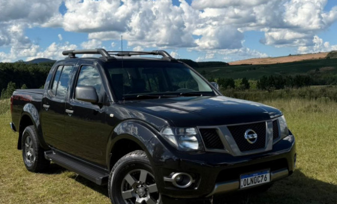 Nissan Frontier SV AT.CD 4x4 2.5 TB Diesel Mec. 2014 Diesel-1