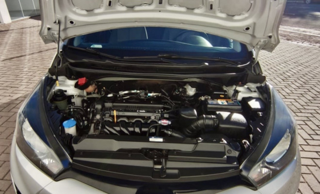 Hyundai HB20S C.Plus/C.Style 1.6 Flex 16V Mec.4p 2014 Flex-7