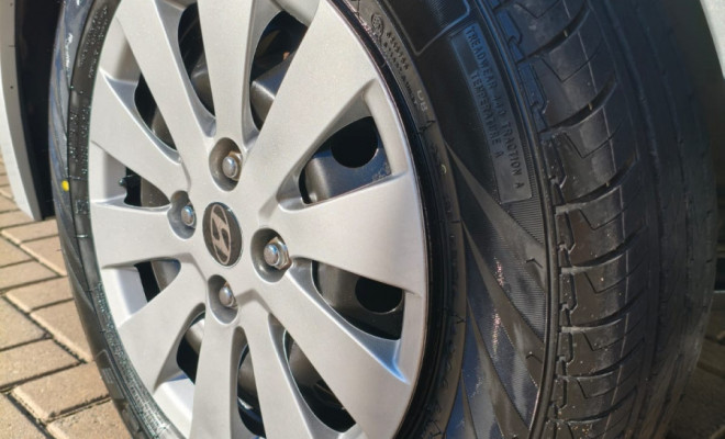 Hyundai HB20S C.Plus/C.Style 1.6 Flex 16V Mec.4p 2014 Flex-3