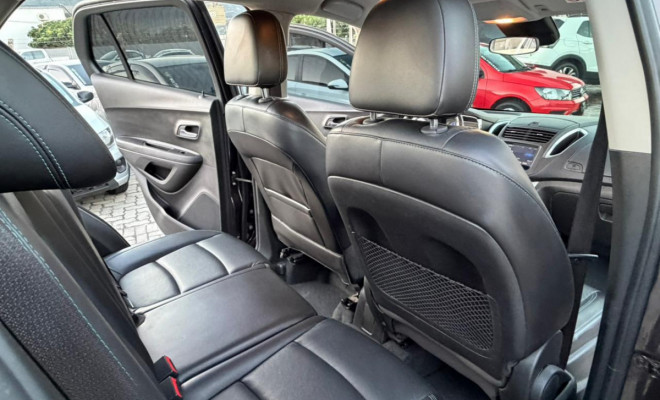 GM - Chevrolet TRACKER LTZ 1.8 16V Flex 4x2 Aut. 2016 Flex-8