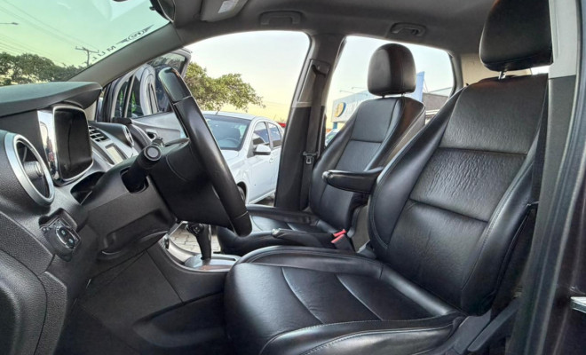 GM - Chevrolet TRACKER LTZ 1.8 16V Flex 4x2 Aut. 2016 Flex-4