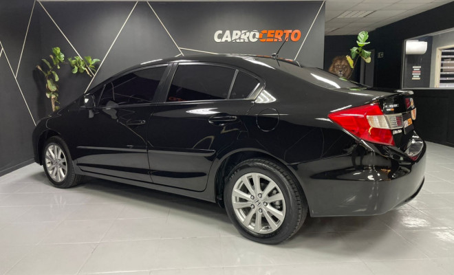 Honda Civic Sedan LXS 1.8  2014 Flex     MANUAL, pronto para RODAR.-2