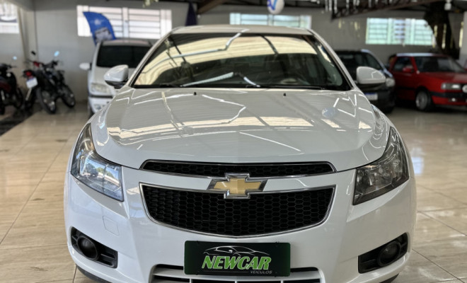 GM - Chevrolet CRUZE LT 1.8 16V FlexPower 4p Aut. 2013-0