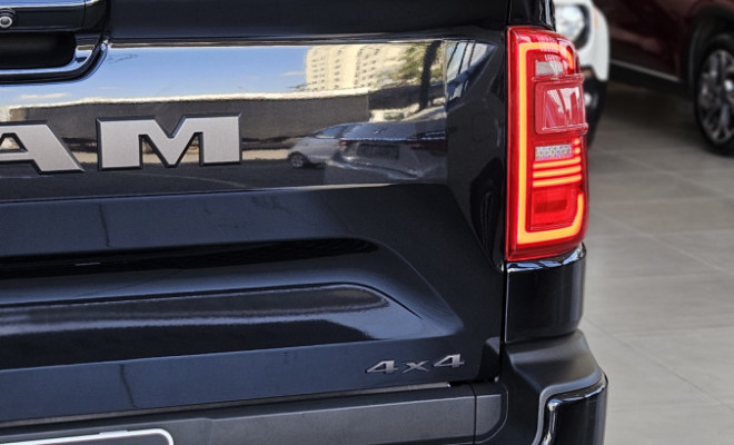 RAM RAMPAGE R/T HURRIC. 4 2.0 TB CD 4X4 Aut. 2024 Diesel-18
