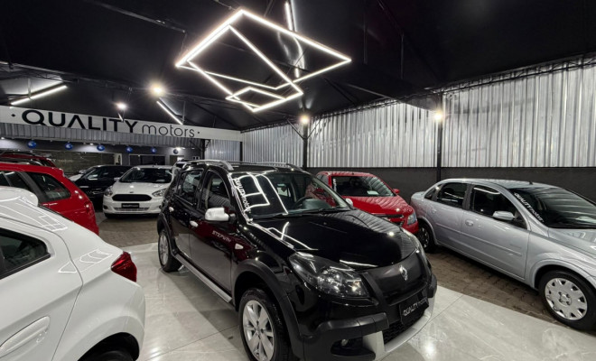 Renault SANDERO STEPWAY Hi-Power 1.6 8V 5p 2014 Flex