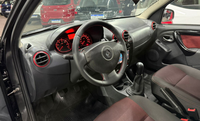 Renault SANDERO STEPWAY Hi-Power 1.6 8V 5p 2014 Flex-6