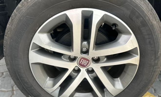 Fiat Toro Volcano 2.4 16V Flex Aut. 2019 Flex-10