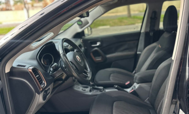 Fiat Toro Volcano 2.4 16V Flex Aut. 2019 Flex-8