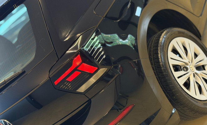 VW - VolksWagen Polo Track 1.0 Flex 12V 5p 2023 Flex-8