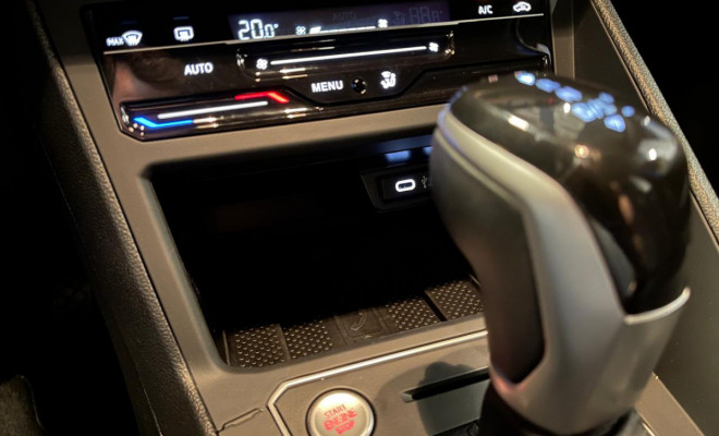 VW VolksWagen Nivus Highline 1.0 200 TSI Flex Aut. 2025-10