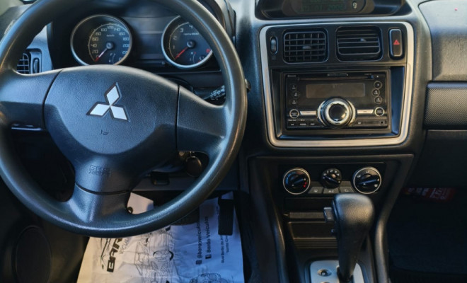 Mitsubishi Pajero TR4 2.0 Flex 16V 4X2 Aut. 2012 Flex-4