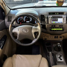 Toyota Hilux SW4 SRV D4-D 4x4 3.0 TDI Aut 2013-5