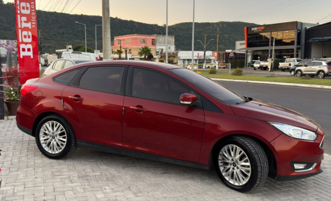 Ford Focus 2.0 16V/SE/SE Plus Flex 5p Aut. 2018 Flex-1