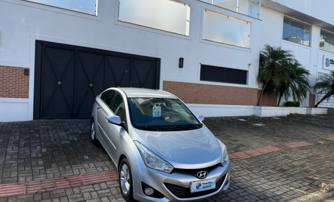 Hyundai HB20S Premium 1.6 Flex 16V Mec. 4p 2014 Flex-0