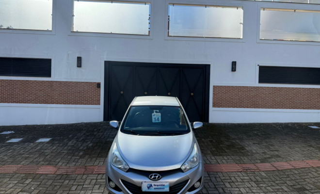 Hyundai HB20S Premium 1.6 Flex 16V Mec. 4p 2014 Flex
