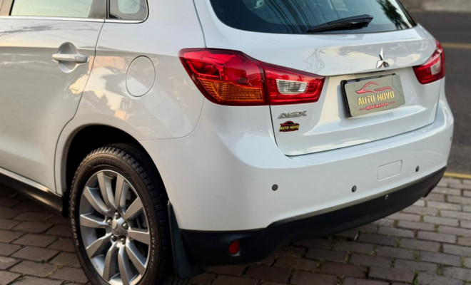 Mitsubishi ASX 2.0 16V 4x4 160cv Aut. 2015 Gasolina-3