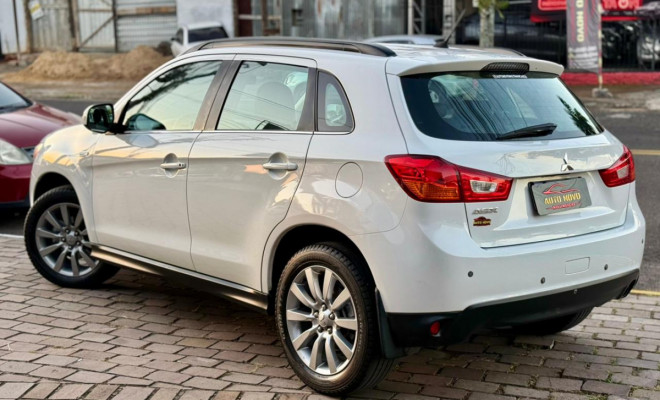 Mitsubishi ASX 2.0 16V 4x4 160cv Aut. 2015 Gasolina-2