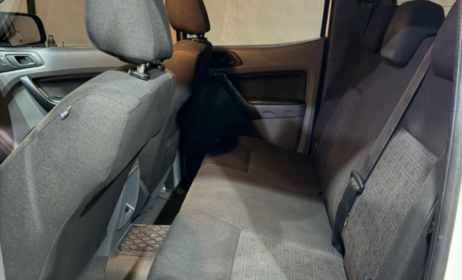 Ford Ranger XLS 2.2 4x4 CD Diesel Aut. 2017 Diesel-5