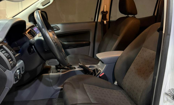 Ford Ranger XLS 2.2 4x4 CD Diesel Aut. 2017 Diesel-4