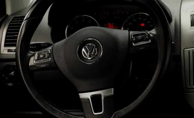 VW - VolksWagen Polo 1.6 Mi/S.Ouro 1.6 Mi Tot.Flex 8V 5p 2013 Gasolina-6