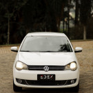 VW - VolksWagen Polo 1.6 Mi/S.Ouro 1.6 Mi Tot.Flex 8V 5p 2013 Gasolina-0