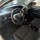Toyota ETIOS XS 1.5 Flex 16V 5p Mec. 2014 Flex-7