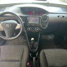 Toyota ETIOS XS 1.5 Flex 16V 5p Mec. 2014 Flex-6