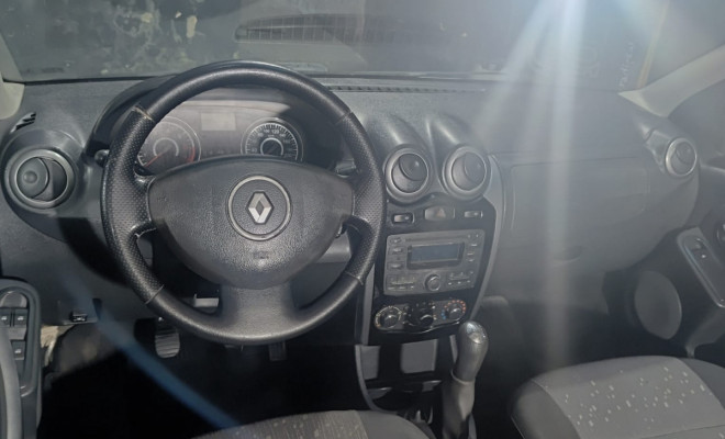 Renault LOGAN Expres./Exp. UP Hi-Flex 1.0 16V 4p 2012 Flex-7