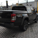 Mitsubishi L200 Tri. Outdo. GLS 2.4 CD 4x4 Die. Aut 2025 Diesel-10