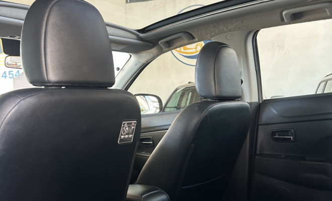 Mitsubishi ASX 2.0 16V 4x4 160cv Aut. 2014 Gasolina-2