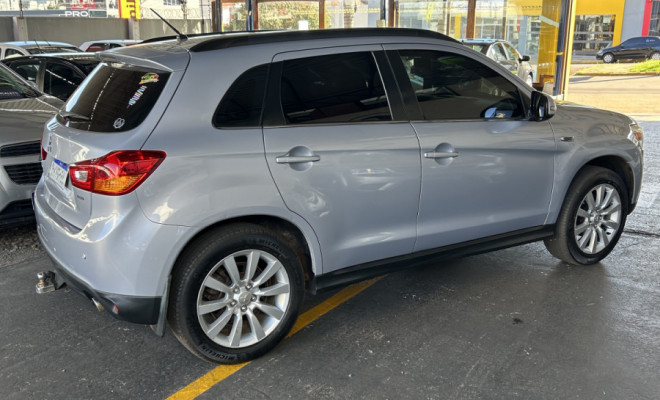 Mitsubishi ASX 2.0 16V 4x4 160cv Aut. 2014 Gasolina-3
