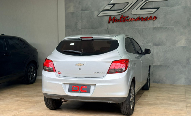 GM - Chevrolet ONIX HATCH LTZ 1.4 8V FlexPower 5p Mec. 2016 Flex-2