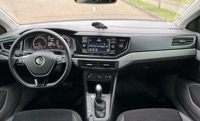 VW - VolksWagen Polo Comfort. 200 TSI 1.0 Flex 12V Aut. 2019 Flex-6