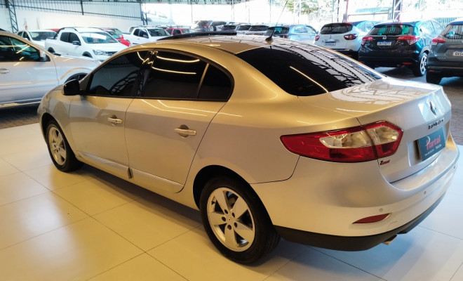 Renault FLUENCE Sed. Dynamique 2.0 16V FLEX Aut. 2013 Flex C/TETO SOLAR-4