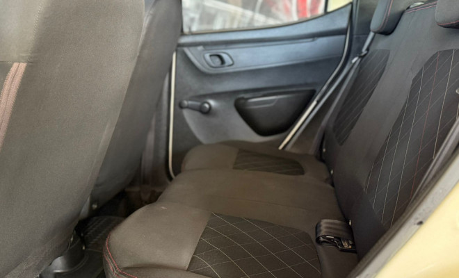 Renault KWID Zen 1.0 Flex 12V 5p Mec. 2018 Flex-4