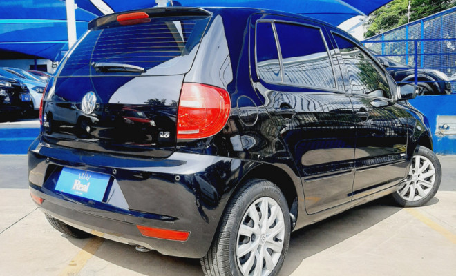 VW - VolksWagen Fox 1.6 Mi Total Flex 8V 5p 2013 Flex-4
