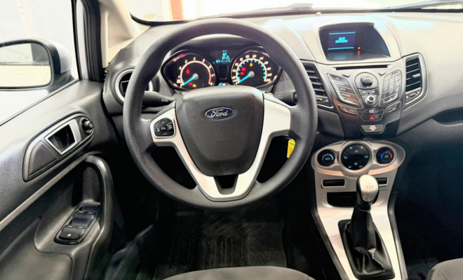 Ford Fiesta Sedan 1.6 16V Flex Mec. 2015 Flex-6