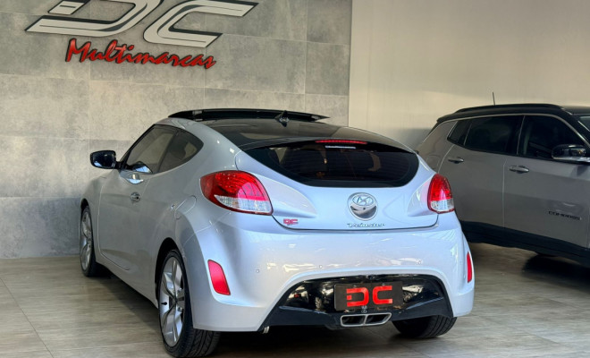 Hyundai Veloster 1.6 16V  140cv Aut. 2013 Gasolina-2