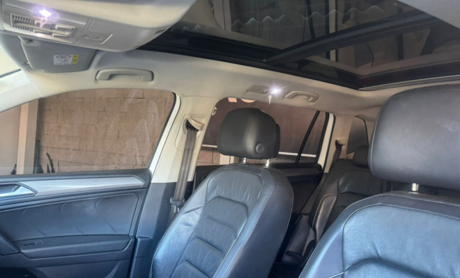 VW - VolksWagen TIGUAN Allspac R-Line 350 TSI 2.0 4x4 2019 Flex-3