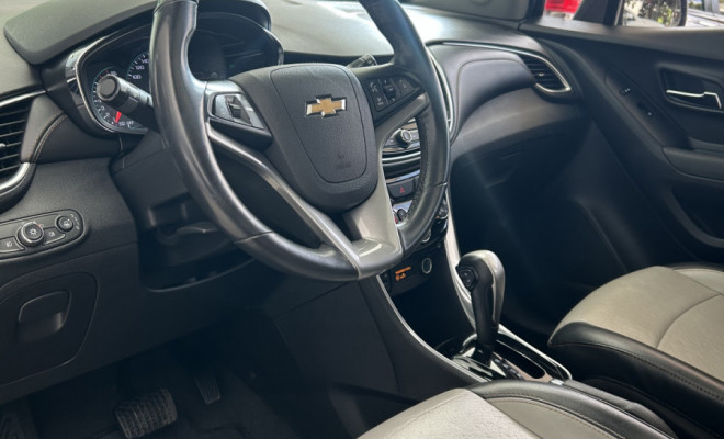 GM - Chevrolet TRACKER LTZ 1.4 Turbo 16V Flex 4x2 Aut. 2017 Flex-17