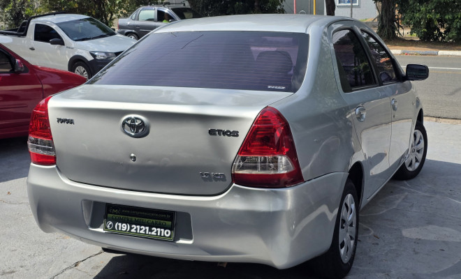 Toyota ETIOS XS Sedan1.5 Flex 16V 4p Mec. 2013 Flex-3