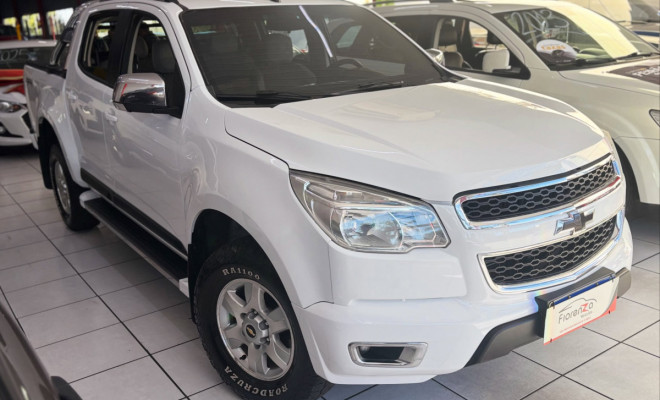 GM - Chevrolet S10 LT 2.8 TDI 4x4 CD Diesel 2013-1