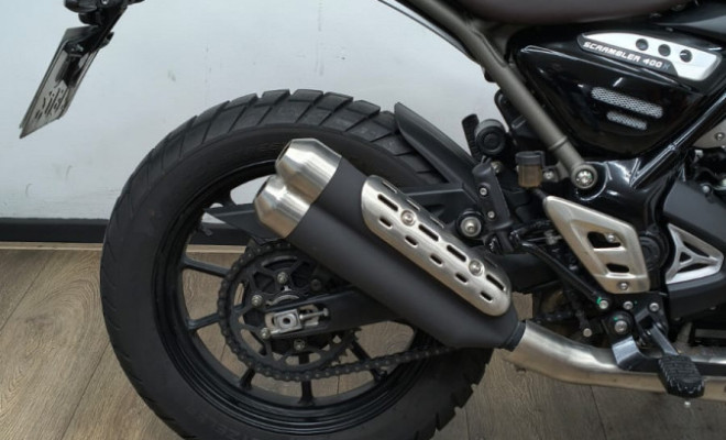 TRIUMPH SCRAMBLER 400 X 2025 Gasolina-5