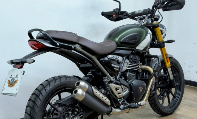 TRIUMPH SCRAMBLER 400 X 2025 Gasolina-11