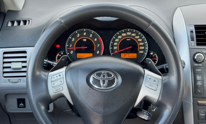Toyota Corolla XEi 2.0 Aut. 2014 — O Sedã Mais Desejado do Brasil!-10