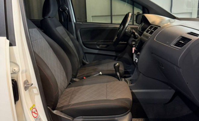 VW - VolksWagen Fox Xtreme 1.6 Flex 8V 5p 2018 Flex-13