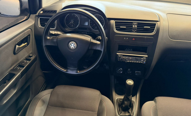 VW - VolksWagen Fox PRIME/Higli. 1.6 Total Flex 8V 5p 2010 Flex-6
