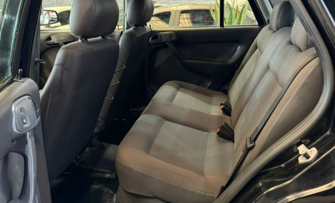 VW - VolksWagen Gol 1.6 Mi Power Total Flex 8V 4p 2009 Flex-8