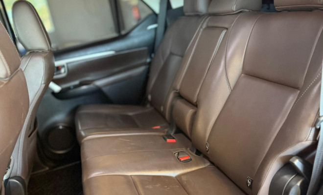 Toyota Hilux CD SRX 4x4 2.8 TDI 16V Diesel Aut. 2017 Diesel-17